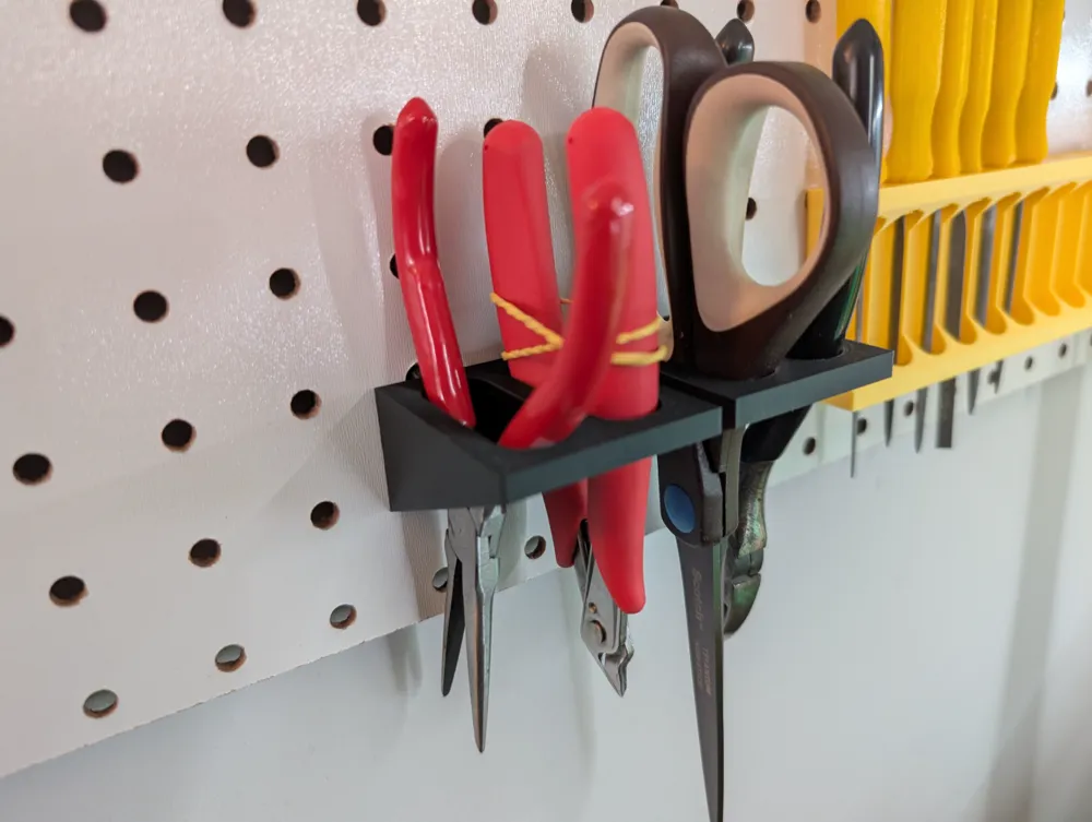 peg-board-pliers-holder-by-jewzaam-makerworld