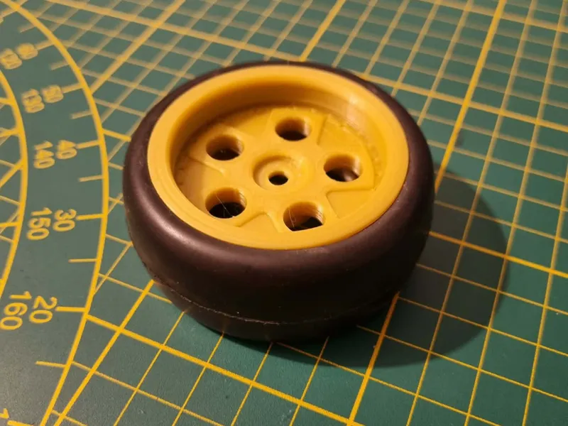 RC Wheel Scale 1:10 - HRE 454 Style Wheel