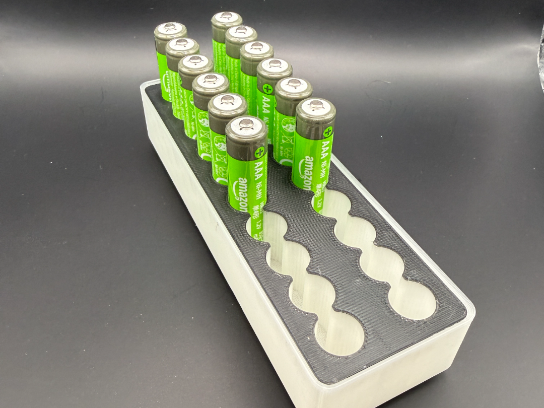 Gridfinity Bin 1x3 – AAA Battery Holder