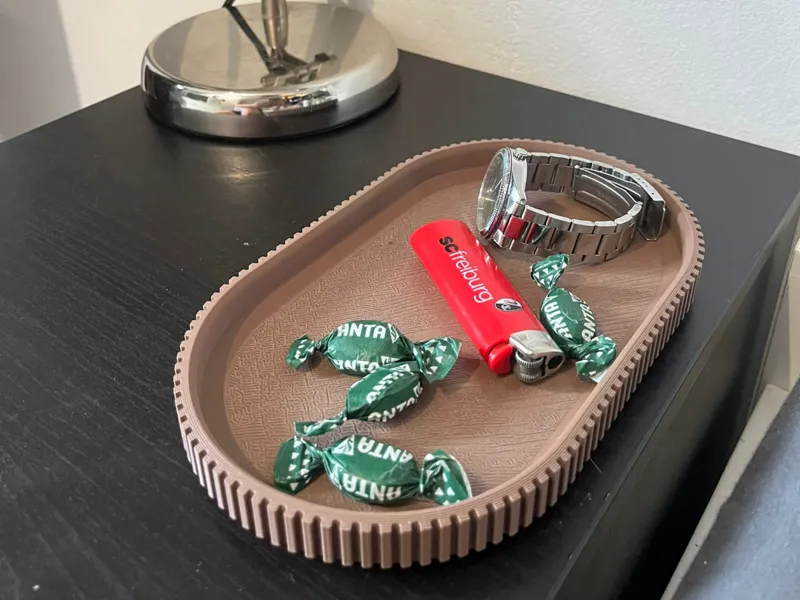 Minimalistic nightstand/desk organizer