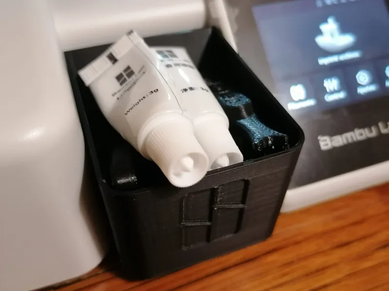 A1 mini box - with logo