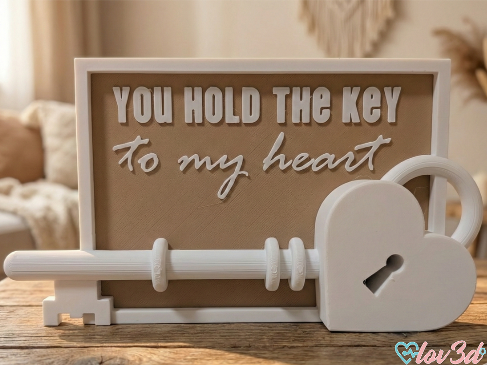 Heart Key Self-Standing Card - Romantic Decor