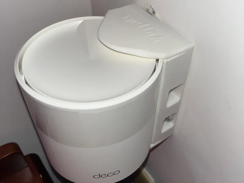 Tp-link X series wall mount