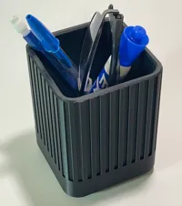 Pot à crayons carré pour bureau — photo 1