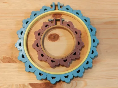 Flower Embroidery Hoop · 8/15 cm