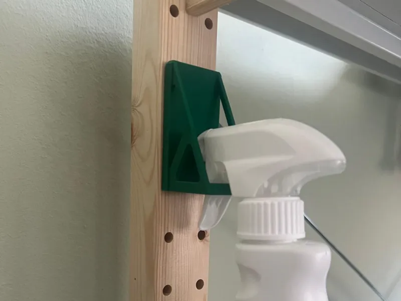 Supporto per Flaconi Spray – IKEA Ivar Plug&Play