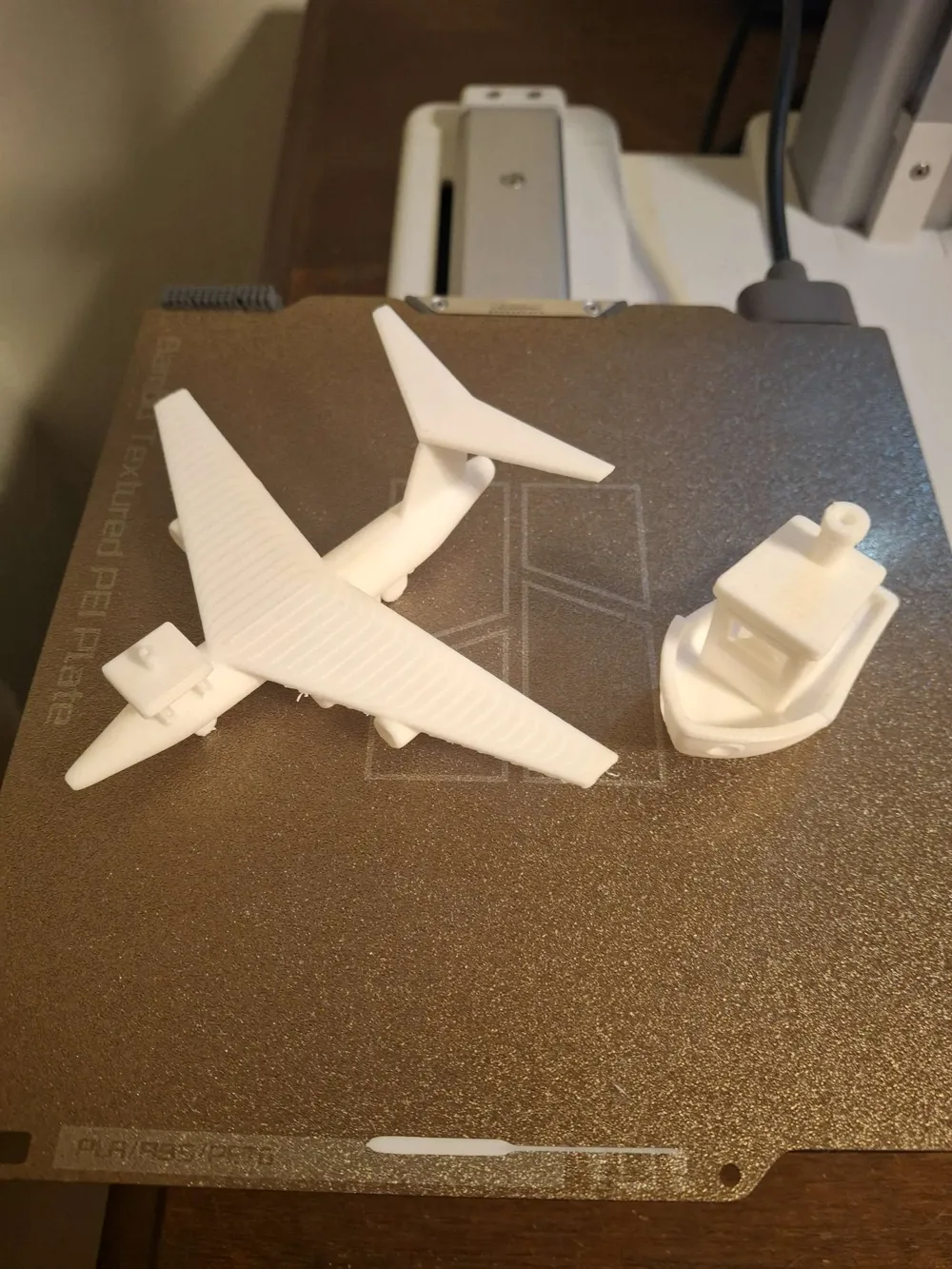 Benchy Cargo Plane - Free 3D Print Model - MakerWorld