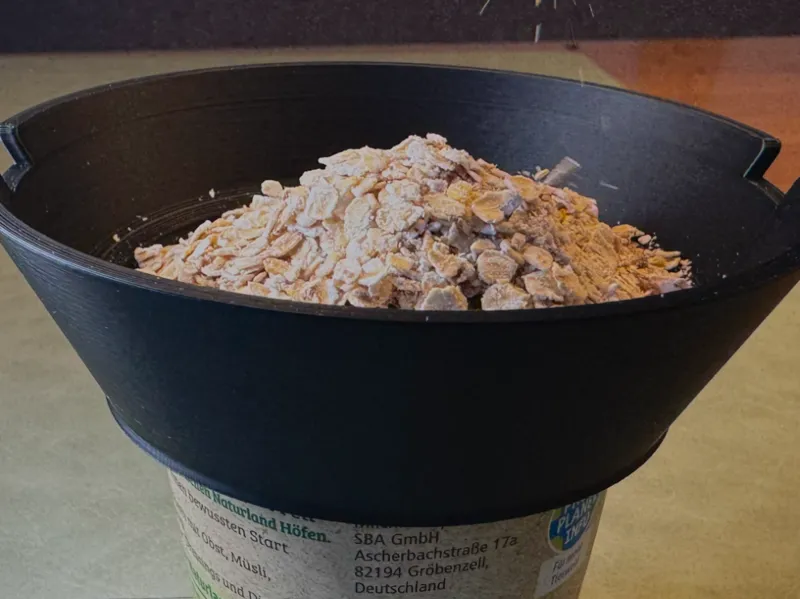 Joghurtbecher Trichter 150g Becher