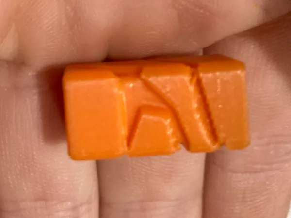 https://makerworld.bblmw.com/makerworld/model/USa115eb4f9cf7d6/design/2025-07-24_0925916ec575d8.jpeg