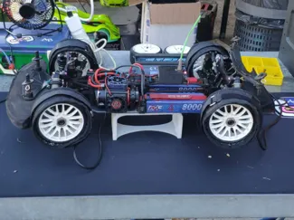 RC Car Stand for 1/8 & 1/10 Scale