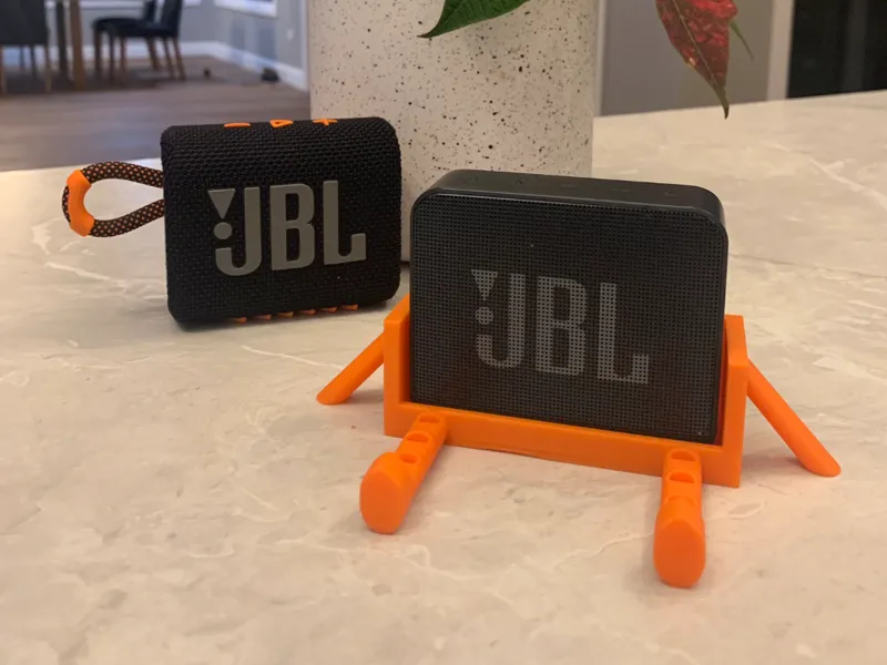 Articulated JBL Buddy