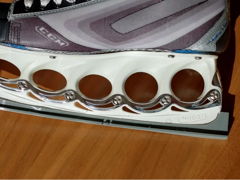 Prototype: tBlade iceskate protector