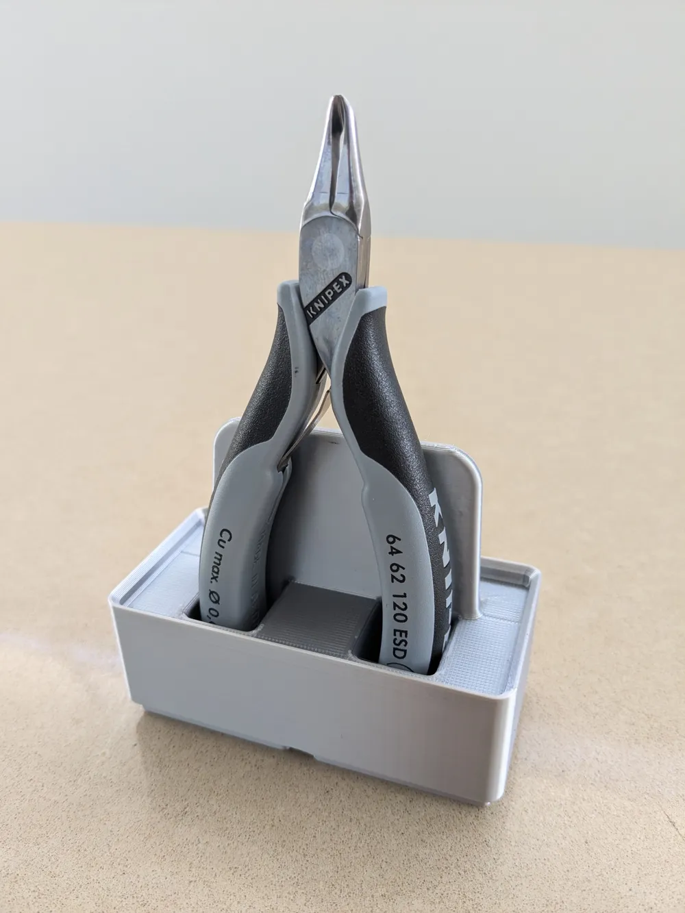Plier / Side Cutter Stands (Gridfinity) - 4 Sizes - Free 3D Print Model ...