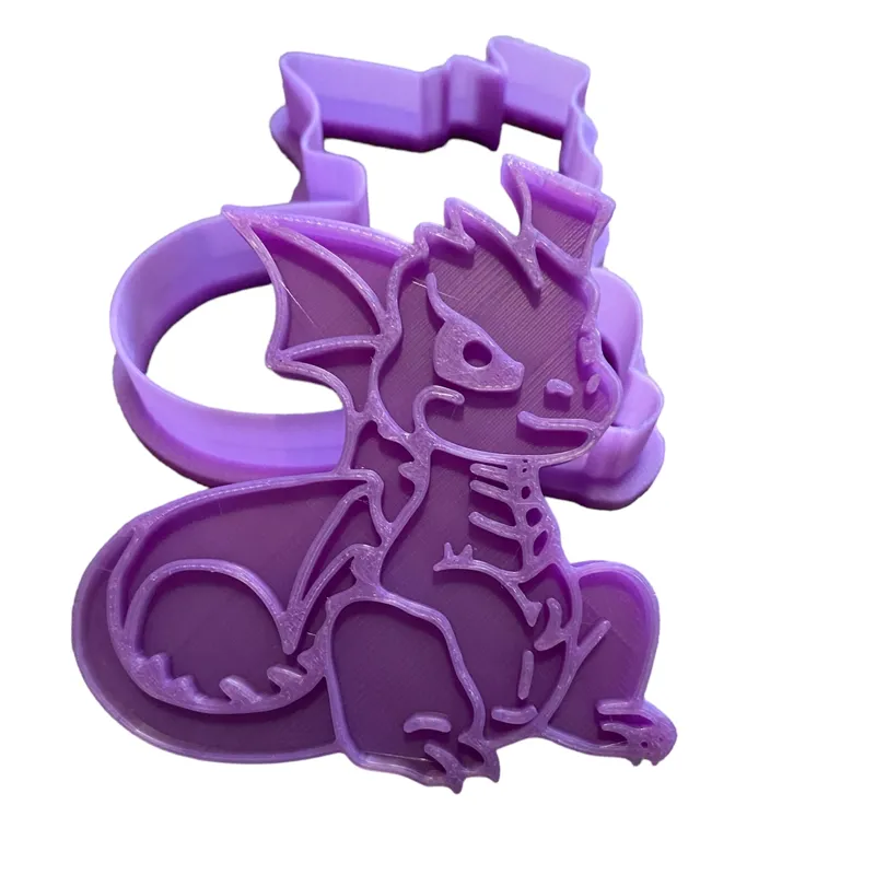 Dragon cookie cutter