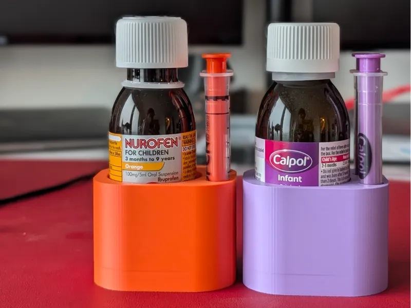 Calpol Nurofen Holder with Syringe 