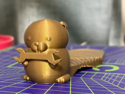 Beaver-shaped shoehorn