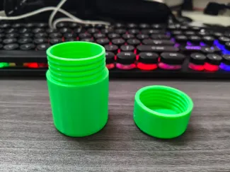 精密螺纹小罐子