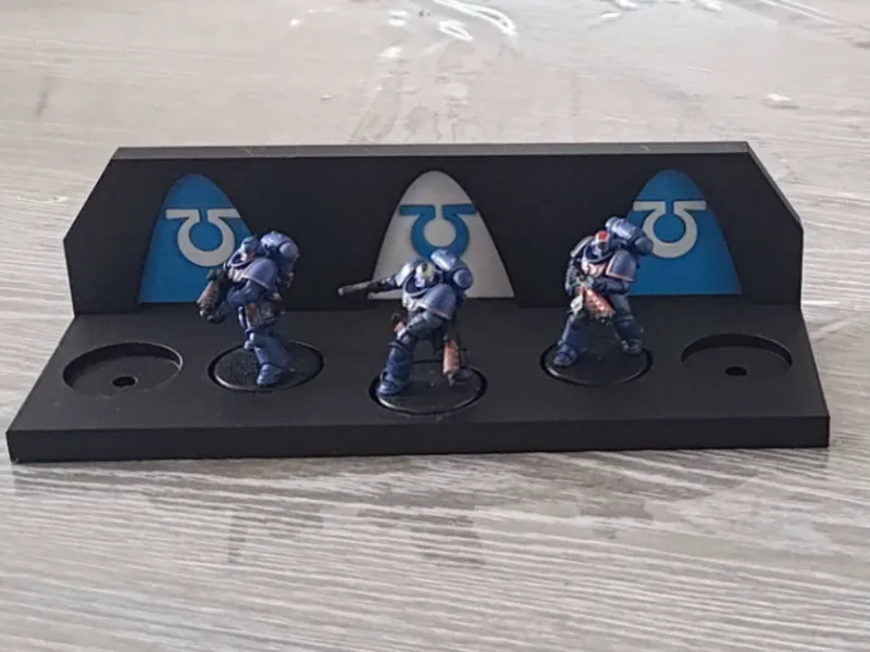 Ultramarine mini display, 5 fig 32mm, no support 