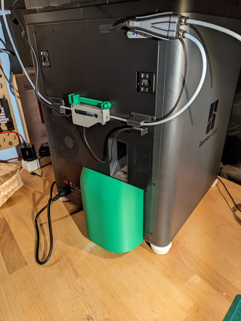 Simple magnetic poop chute for 6x2 magnets