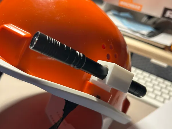 https://makerworld.bblmw.com/makerworld/model/USa146daebf24470/design/2025-12-22_c2ec31389b676.jpg