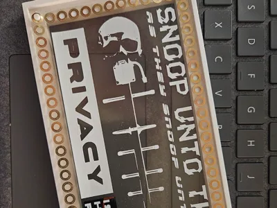 OUI-SPY PATCH Frame