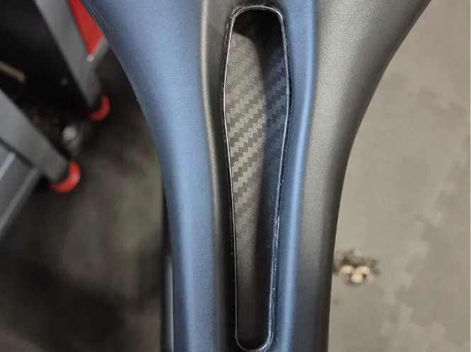 Flap to close Saddle Cutout 7x9 Carbon Rails