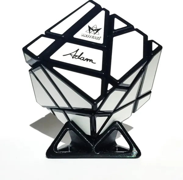 https://makerworld.bblmw.com/makerworld/model/USa1518e329e3926/design/2024-10-12_543892364f731.jpg