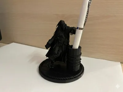 Pirate pen holder