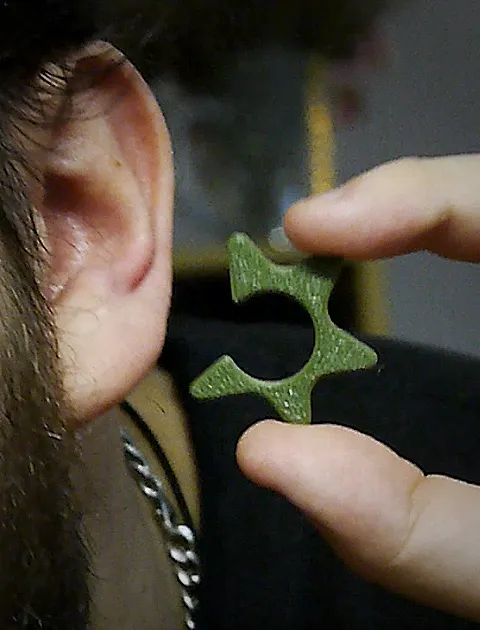 Spiky Earring (no piercing needed) view 3