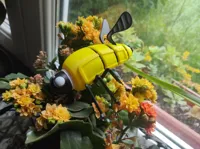 Figurine abeille robot mécanique — photo 2