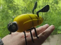 Figurine abeille robot mécanique — photo 1