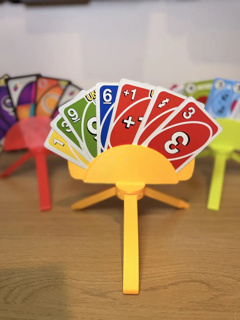 (Deal Solo)- Handy Helper- Card Tripod Holder - Free 3D Print Model ...