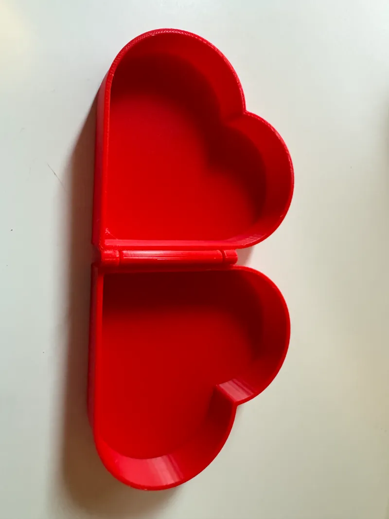 Small Hinged Heart Box