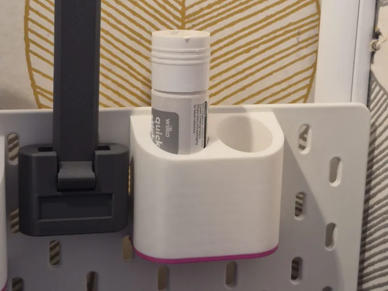 Skadis Build Plate Glue Holder