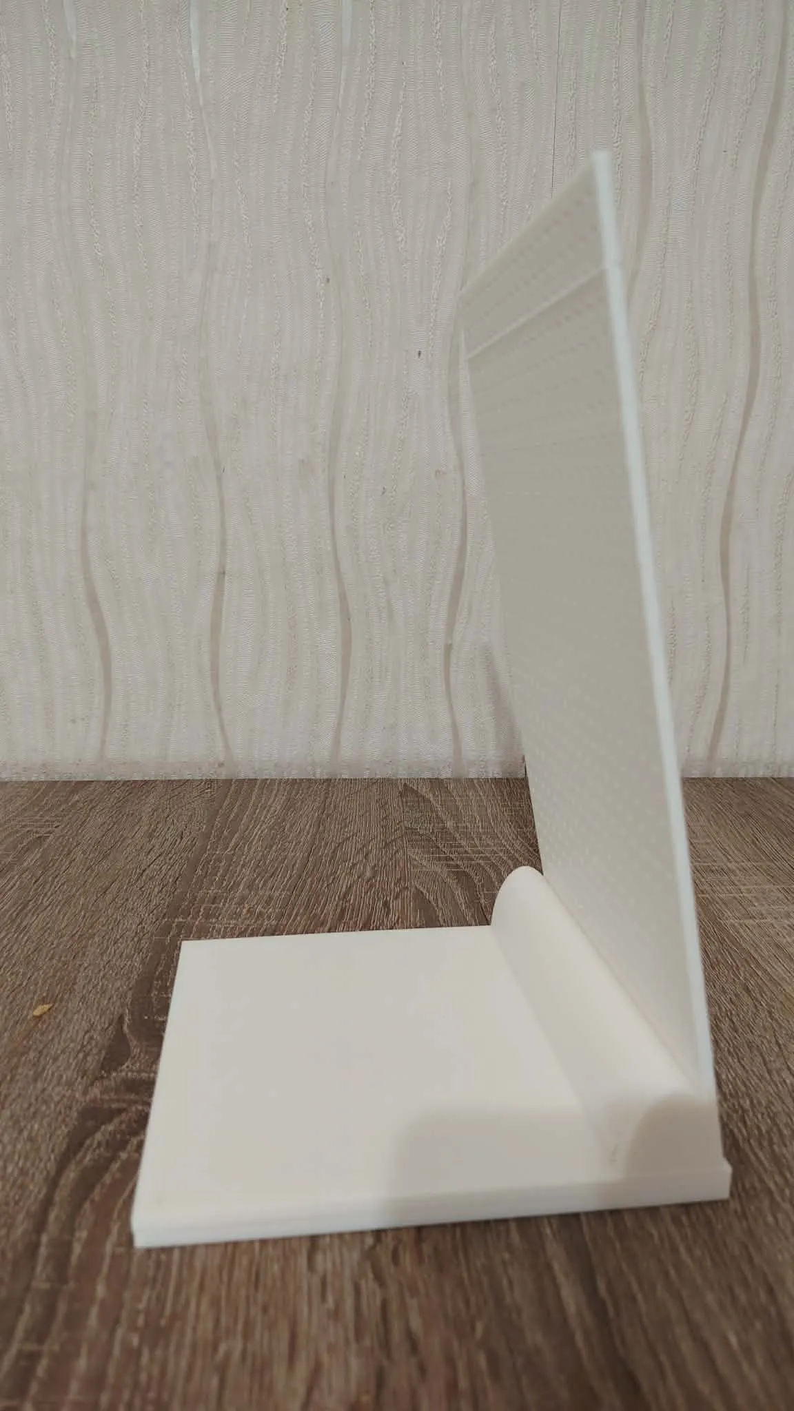 huge earring stand view 4