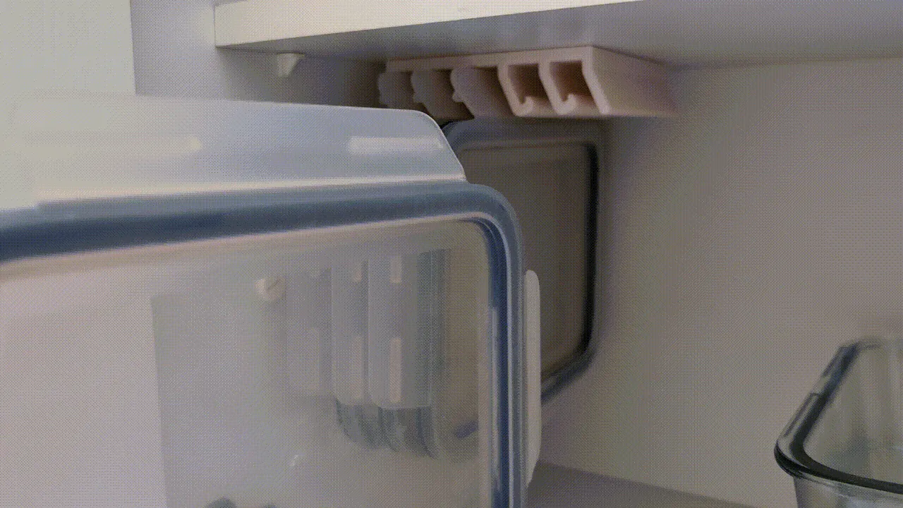 Ikea 365+ Plastic Lid Hanger / Organizer view 3