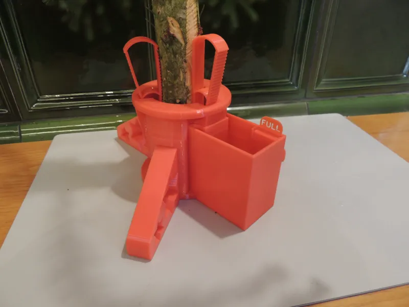 Weihnachtsbaumständer mit Wassertank