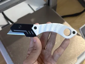 Letrero o emblema decorativo: EDC Utility Knife - MHK-1 — vista de referencia 4