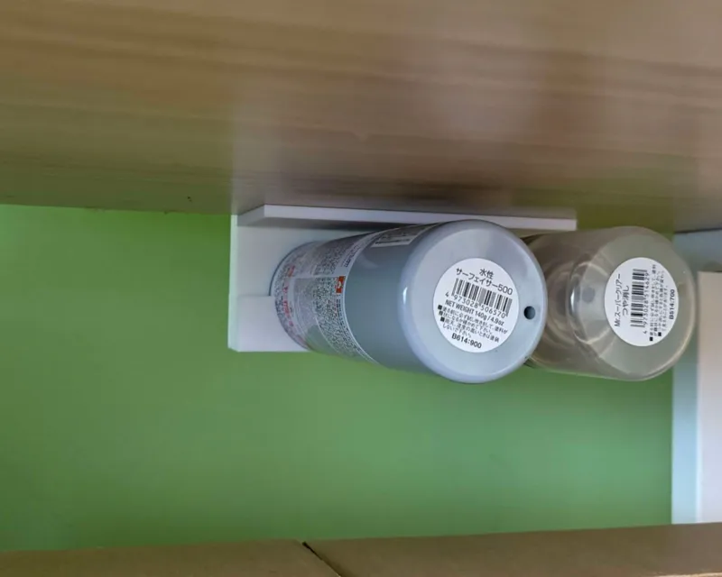 Tamiya spray can holder