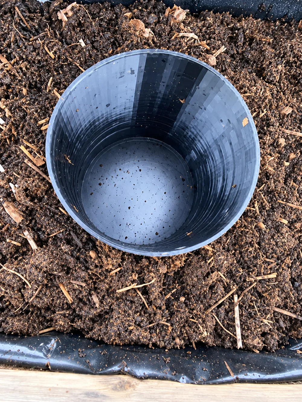 Exploring Model Worm Vase Worm Composter for Raised Beds & Gardens - Free 3D Print ...
