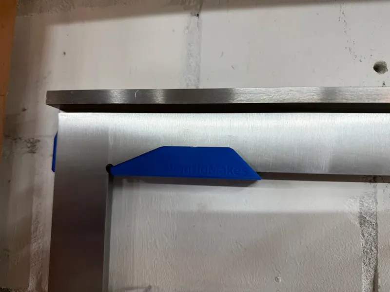 Precision Square Holder 500x330 | Workshop