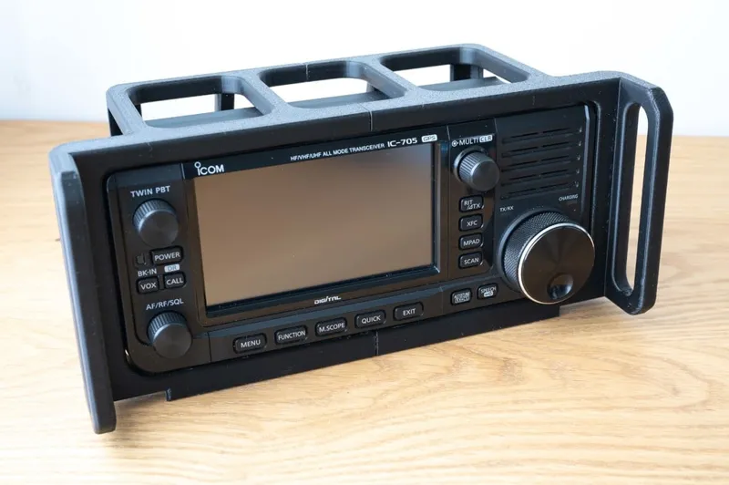 Icom IC-705 Shield