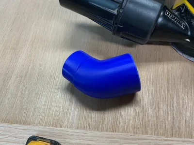 Angled dust adapter