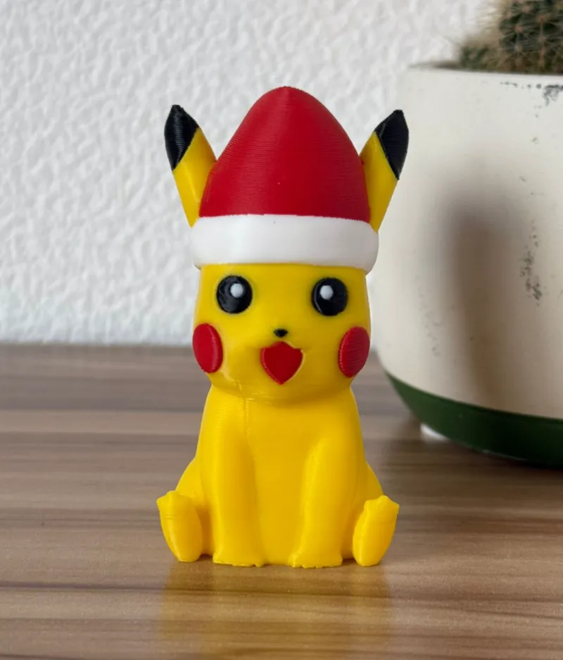 Christmas Pikachu (No support)