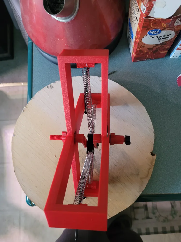 Spring loaded perpetual machine by Richard BlevinsMakerWorld: Download ...