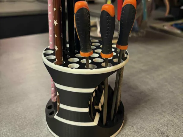 https://makerworld.bblmw.com/makerworld/model/USa1ad6ff7bc8bd4/design/2025-07-31_4caefddd6e167.jpg