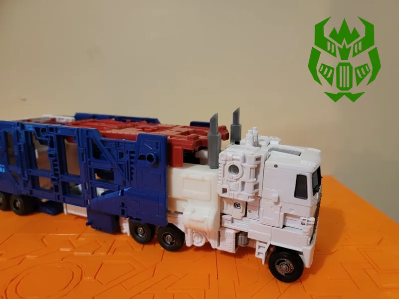 Kingdom Ultra Magnus Upgrade - Firetox Designs