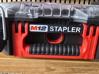 Snap on packout label