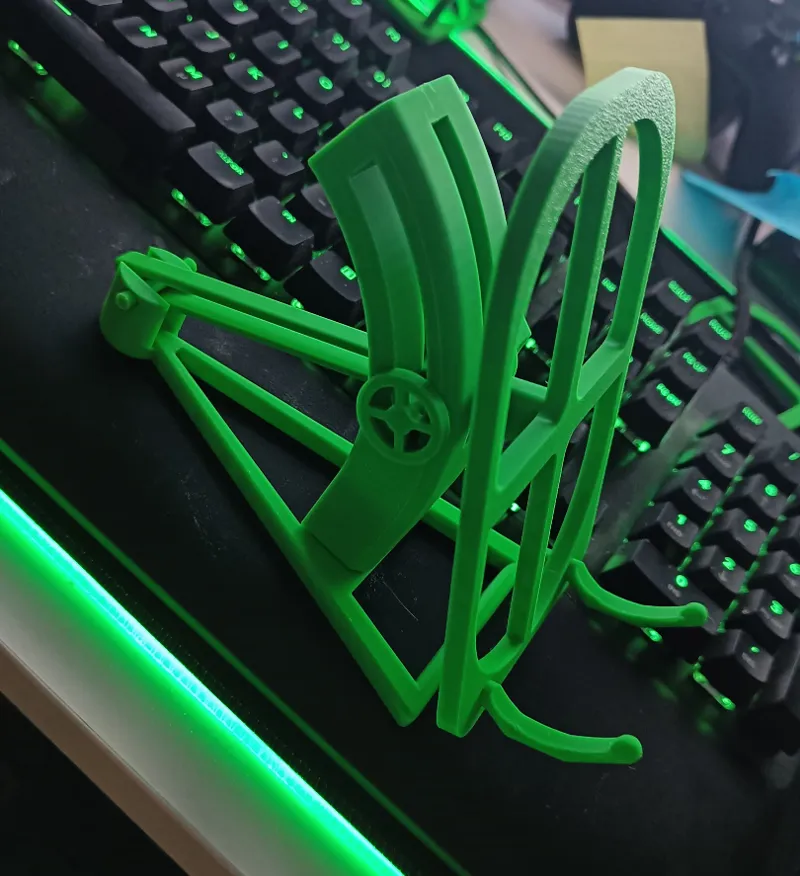 Adjustable phone holder