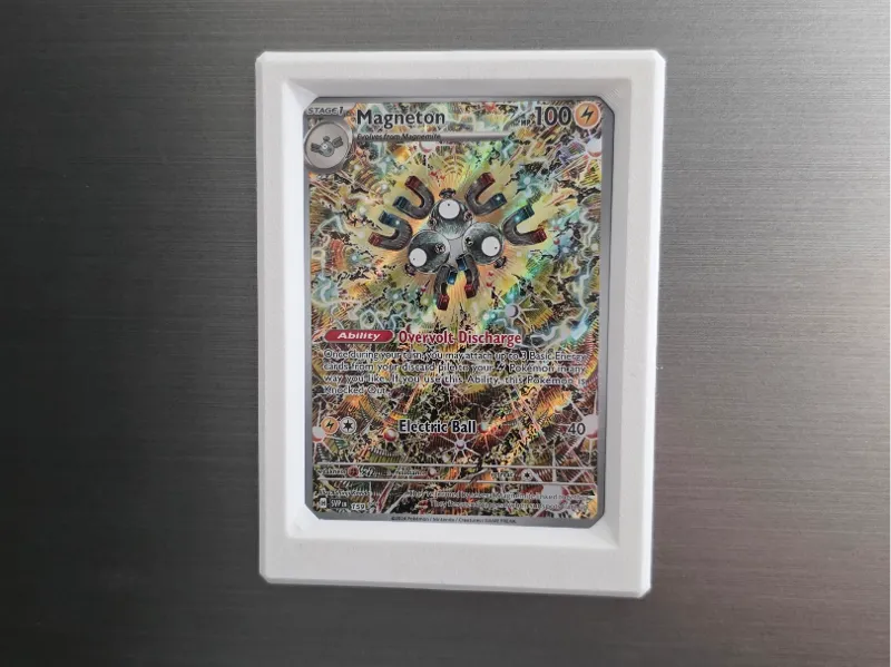 TCG Magnetic Display Case